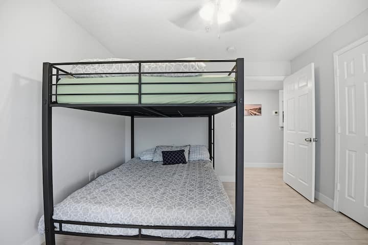 غرفة النوم 2