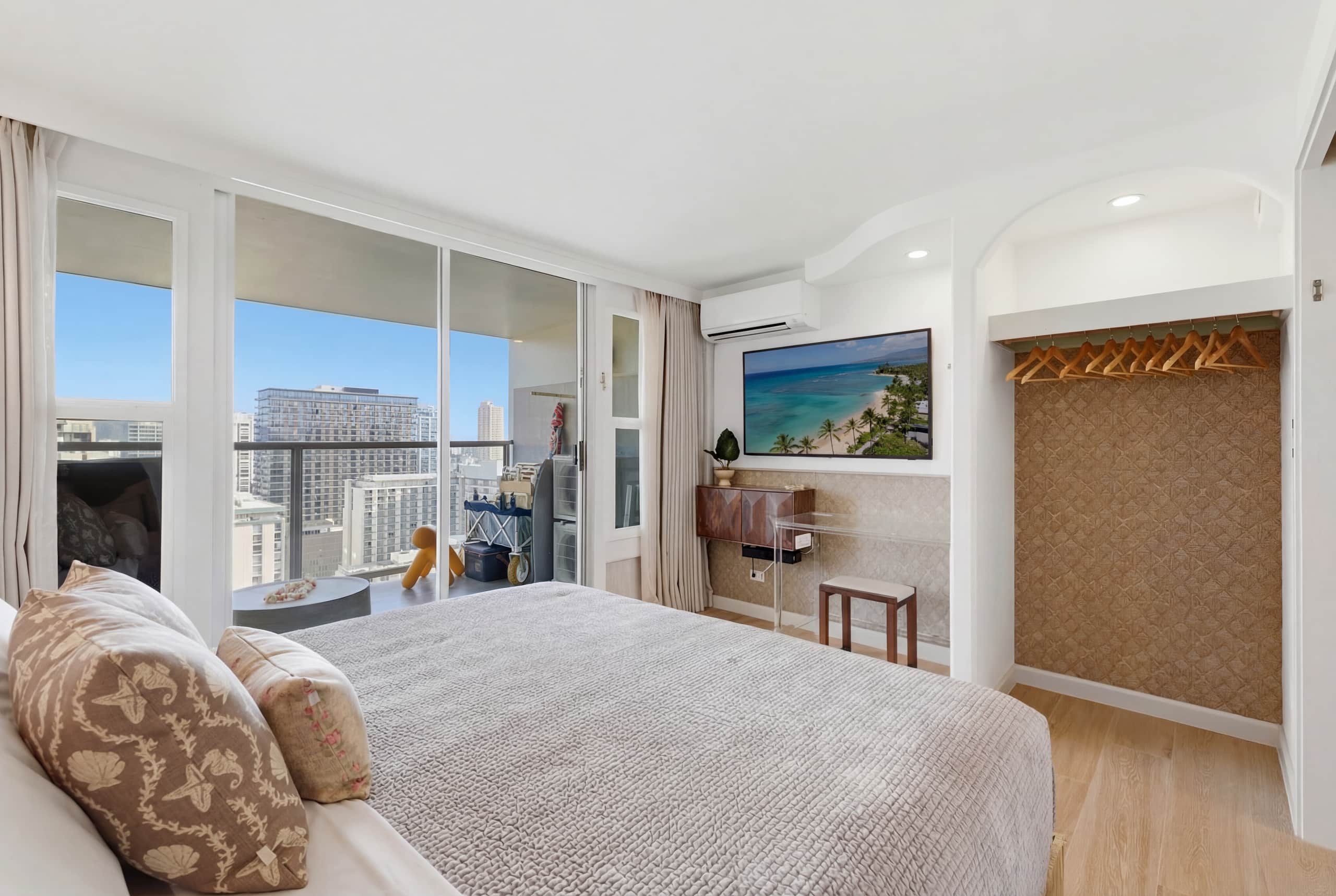 Opihi Stunning View 1BR+Fun bunk/ Parking/Washer - Image 63