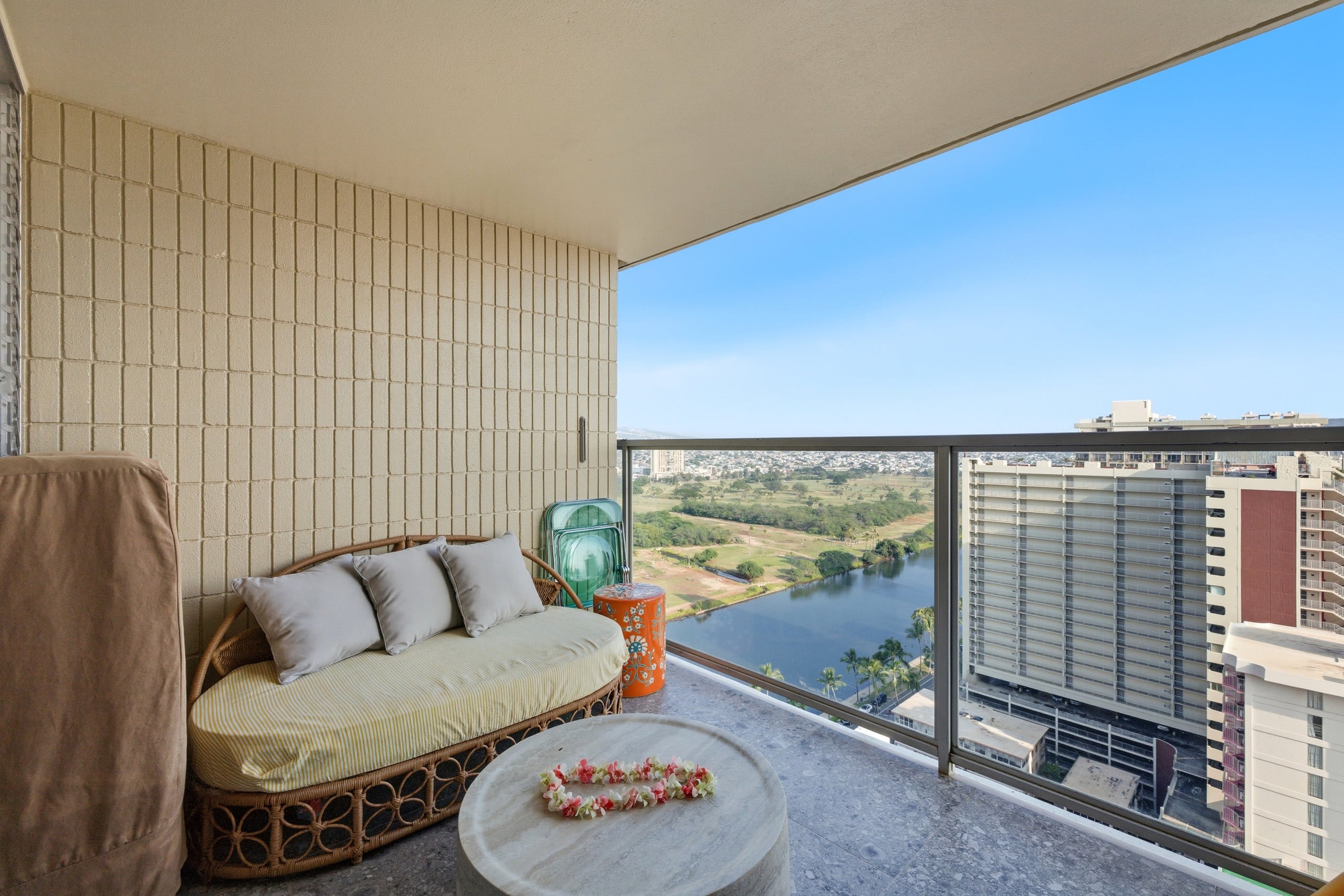 Opihi Stunning View 1BR+Fun bunk/ Parking/Washer - Image 76
