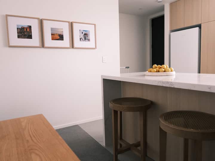 Full kitchen image 4