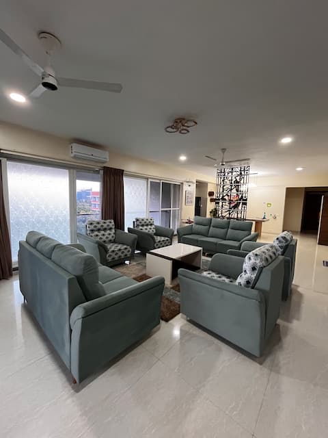 Cozy Spacious Condo at Manas Condominium