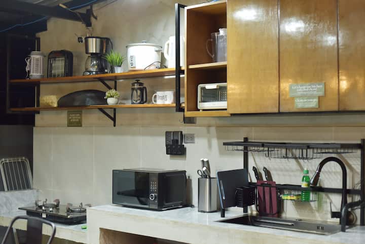 Exclusive Beach Property W/ Pool Liwliwa Zambales - San Felipe
