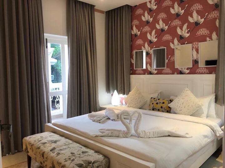 Bedroom 1 image 2
