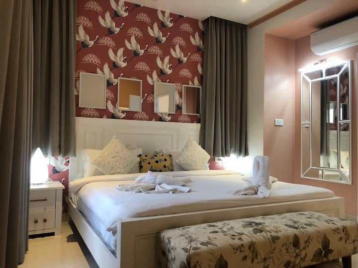 Bedroom 1 image 1