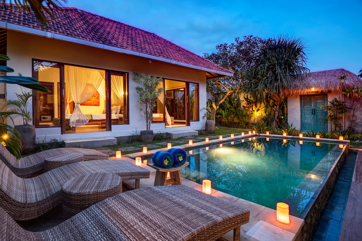 Villa in Kuta Utara · 2 bedrooms · 2 beds · 2 private baths, порівнянний Airbnb