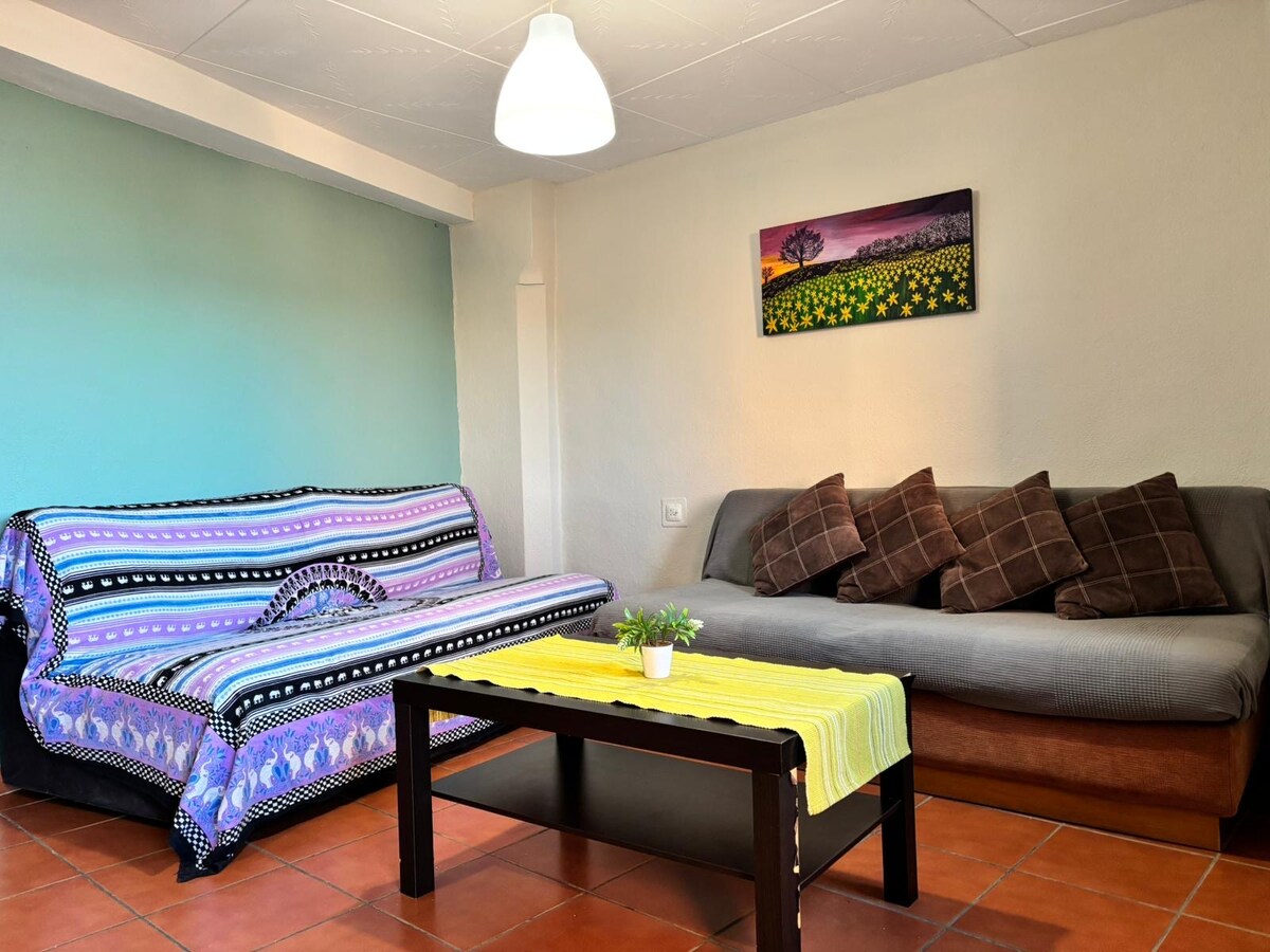 House 5 minutes from Margalef for climbers or relaxation 2