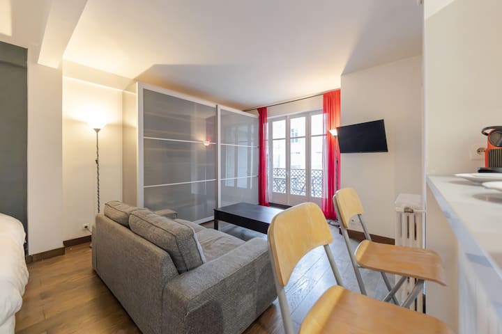 Big Studio - Porte Maillot/ Arc De Triomphe - Sèvres