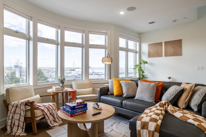 3 Bedroom Rooftop Oasis | Mins To Nyc | Large Home - Jersey City, NJ