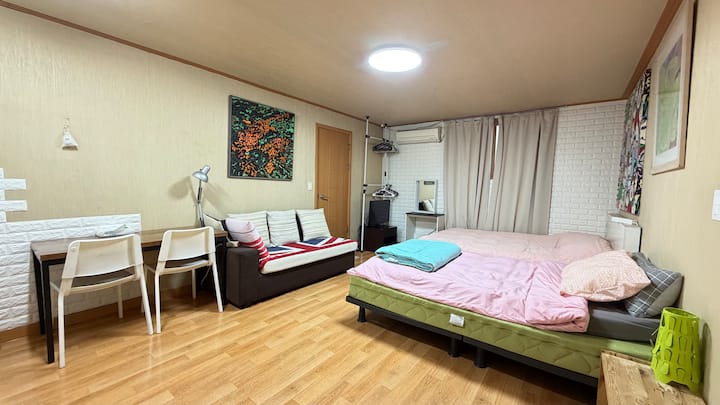 Local Stay Seoul Station 10mins Taxi | Trail 3min - 서울특별시