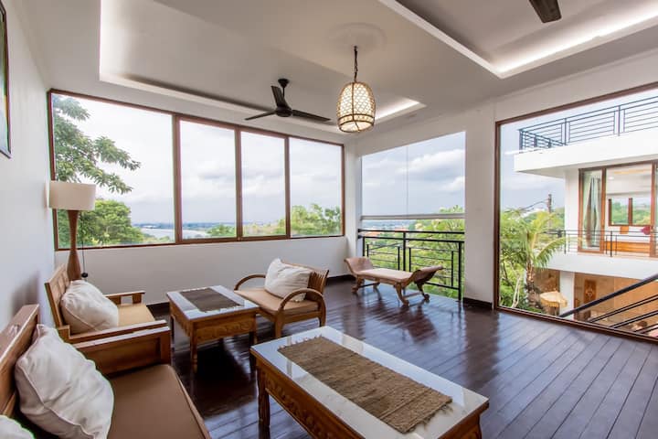6 Br Tropical Villa With Ocean View In Jimbaran - Jimbaran