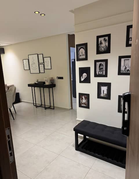 Top Airbnb: Brand-New Cozy Apartment with Terrace & BBQ in Hssaine