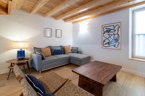 Popular Airbnb listing: Duplex in the heart of Hondarribia's Historic Center in Hondarribia/Fontarrabie