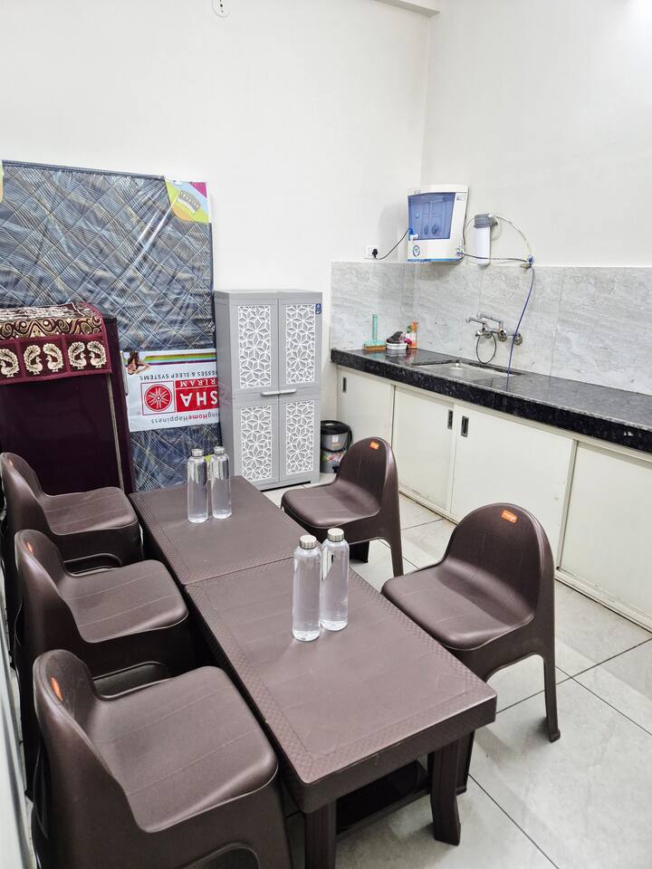 Mahadev Homestay With Garden – Peaceful 2bhk - Ujjain