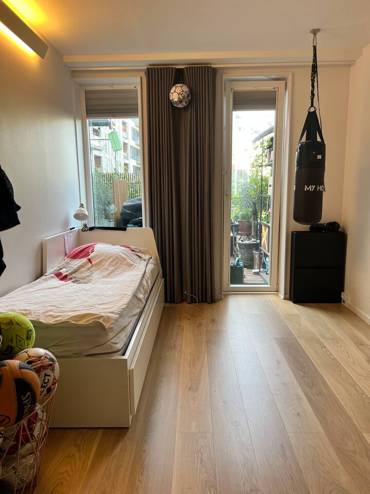 ห้องนอน 2 ขนาด 2x80 ซม.