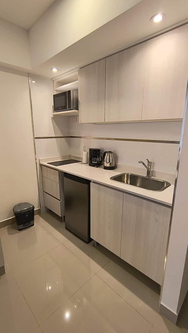 Apartamento tipo loft mobiliado em Monserrat