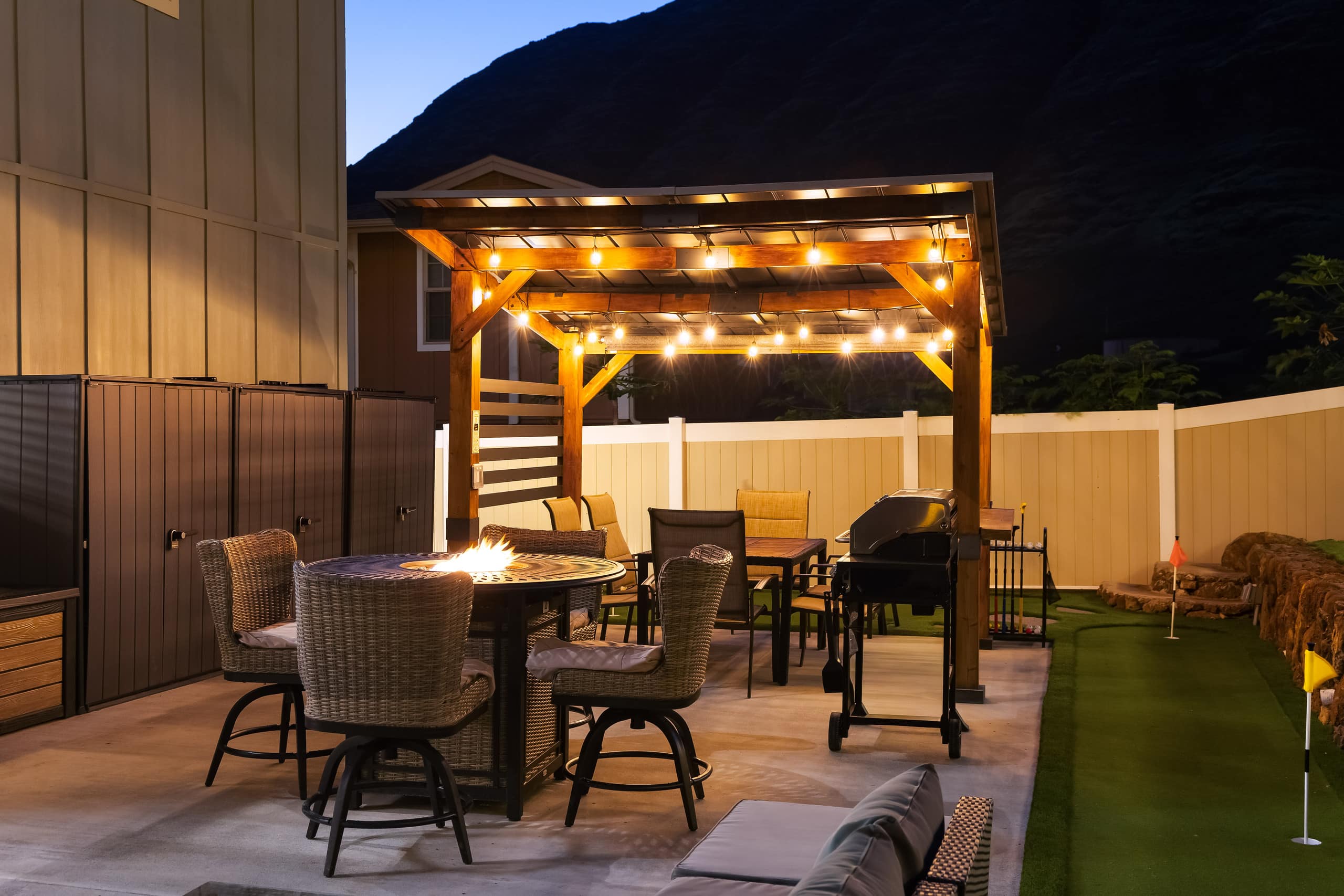 Home in Waianae · ★5.0 · 4 bedrooms · 8 beds · 2.5 private baths - Image 68