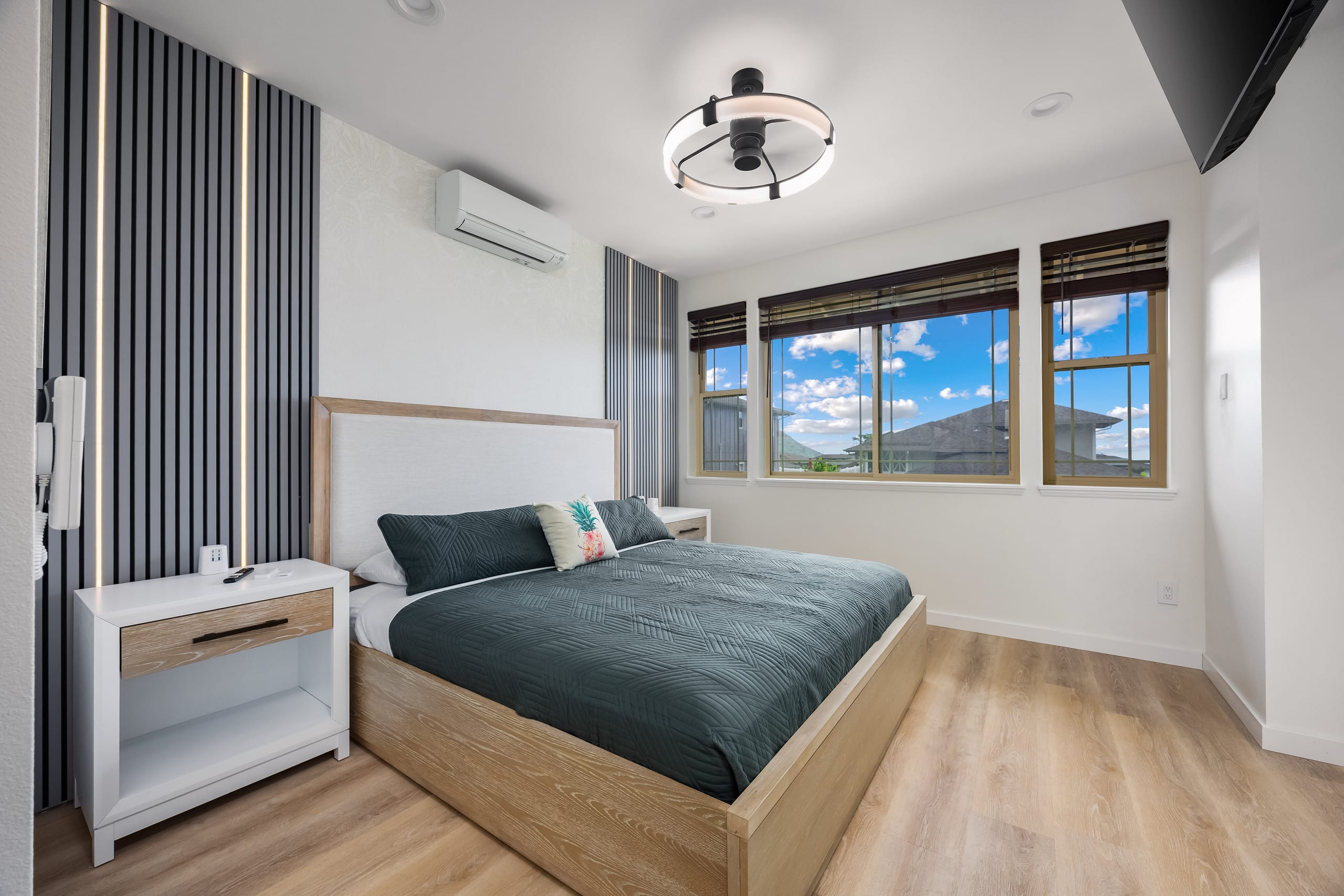 Home in Waianae · ★5.0 · 4 bedrooms · 8 beds · 2.5 private baths - Image 35