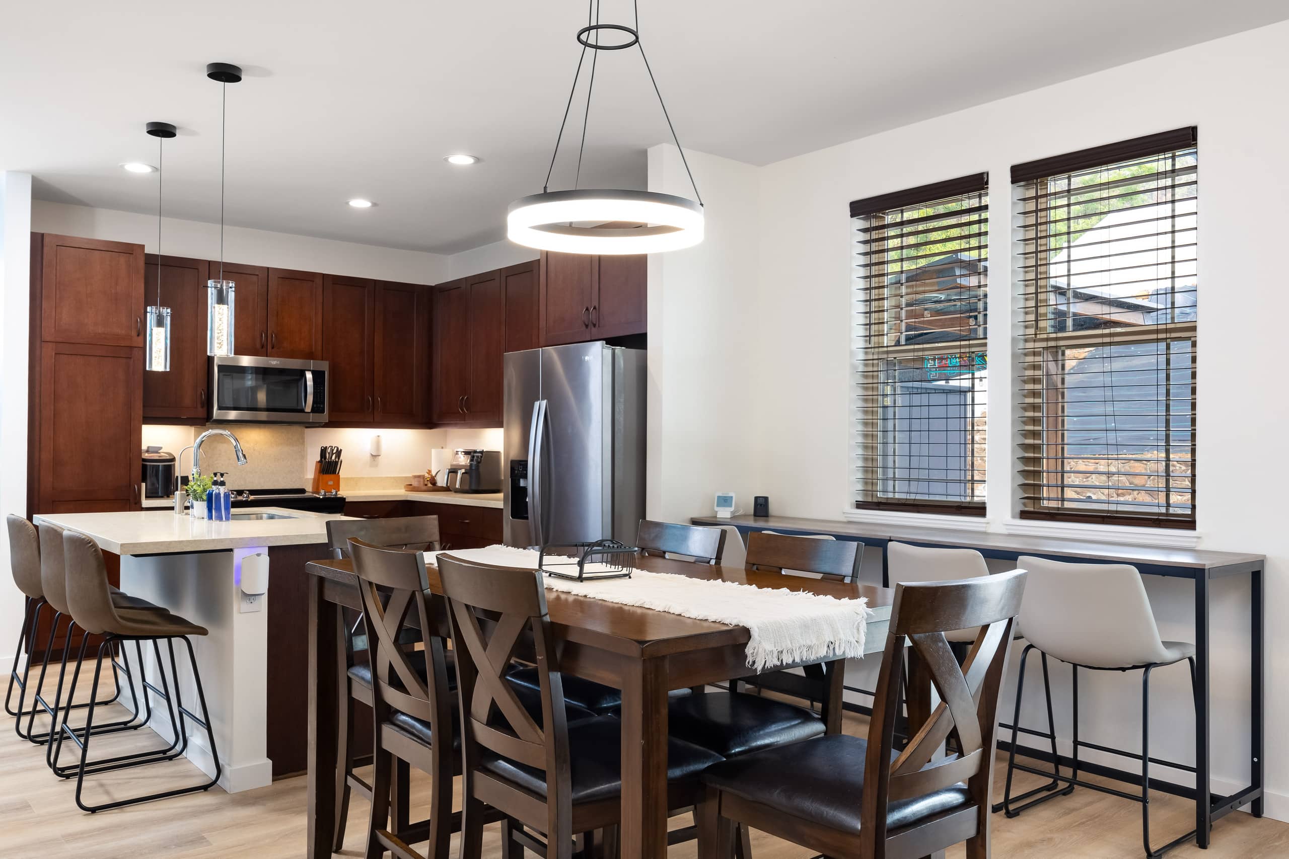 Home in Waianae · ★5.0 · 4 bedrooms · 8 beds · 2.5 private baths - Image 16
