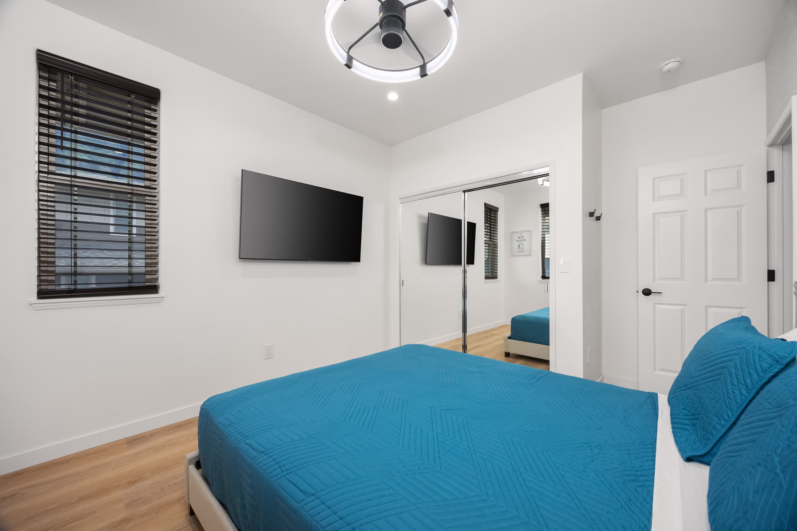Home in Waianae · ★5.0 · 4 bedrooms · 8 beds · 2.5 private baths - Image 45
