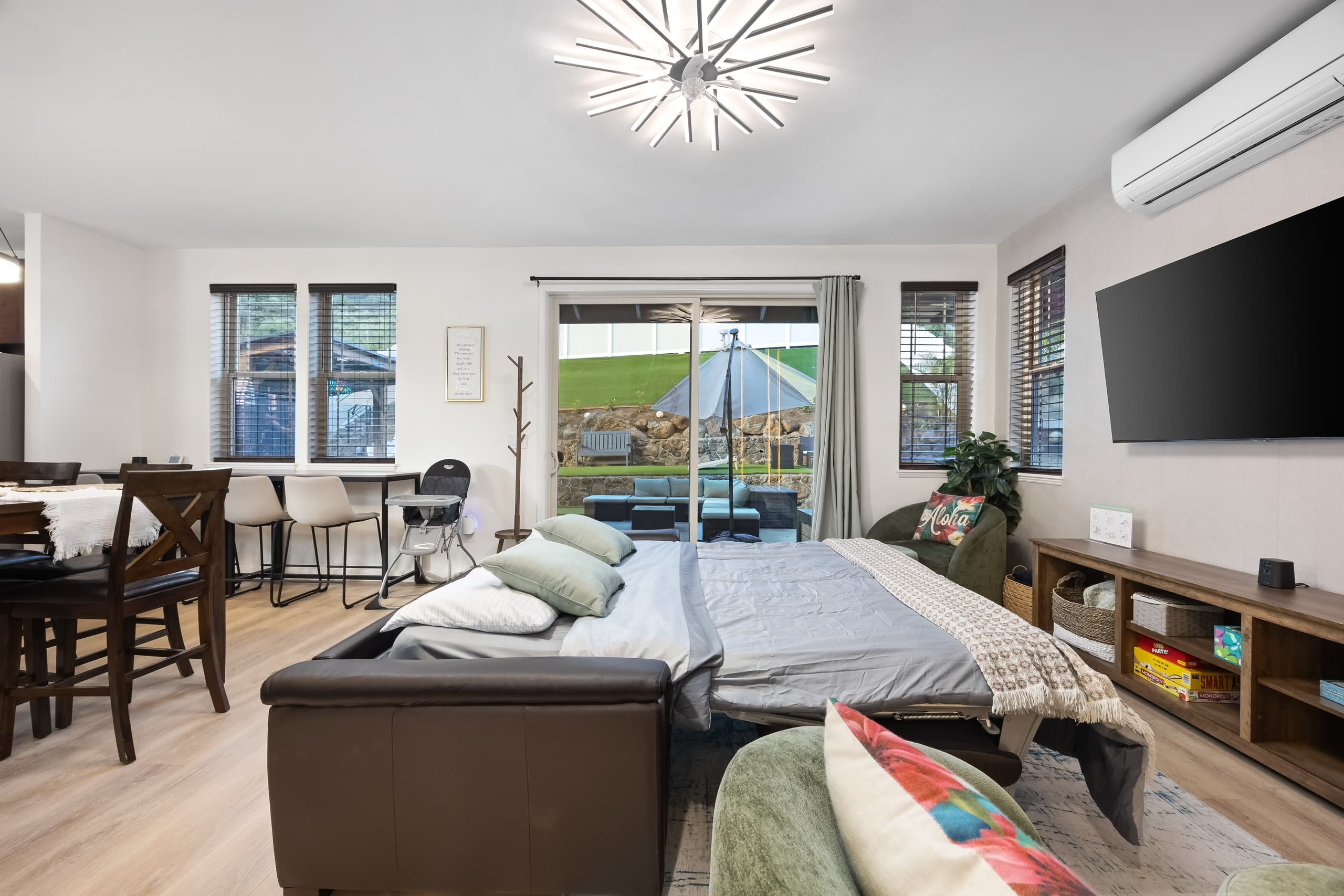 Home in Waianae · ★5.0 · 4 bedrooms · 8 beds · 2.5 private baths - Image 8