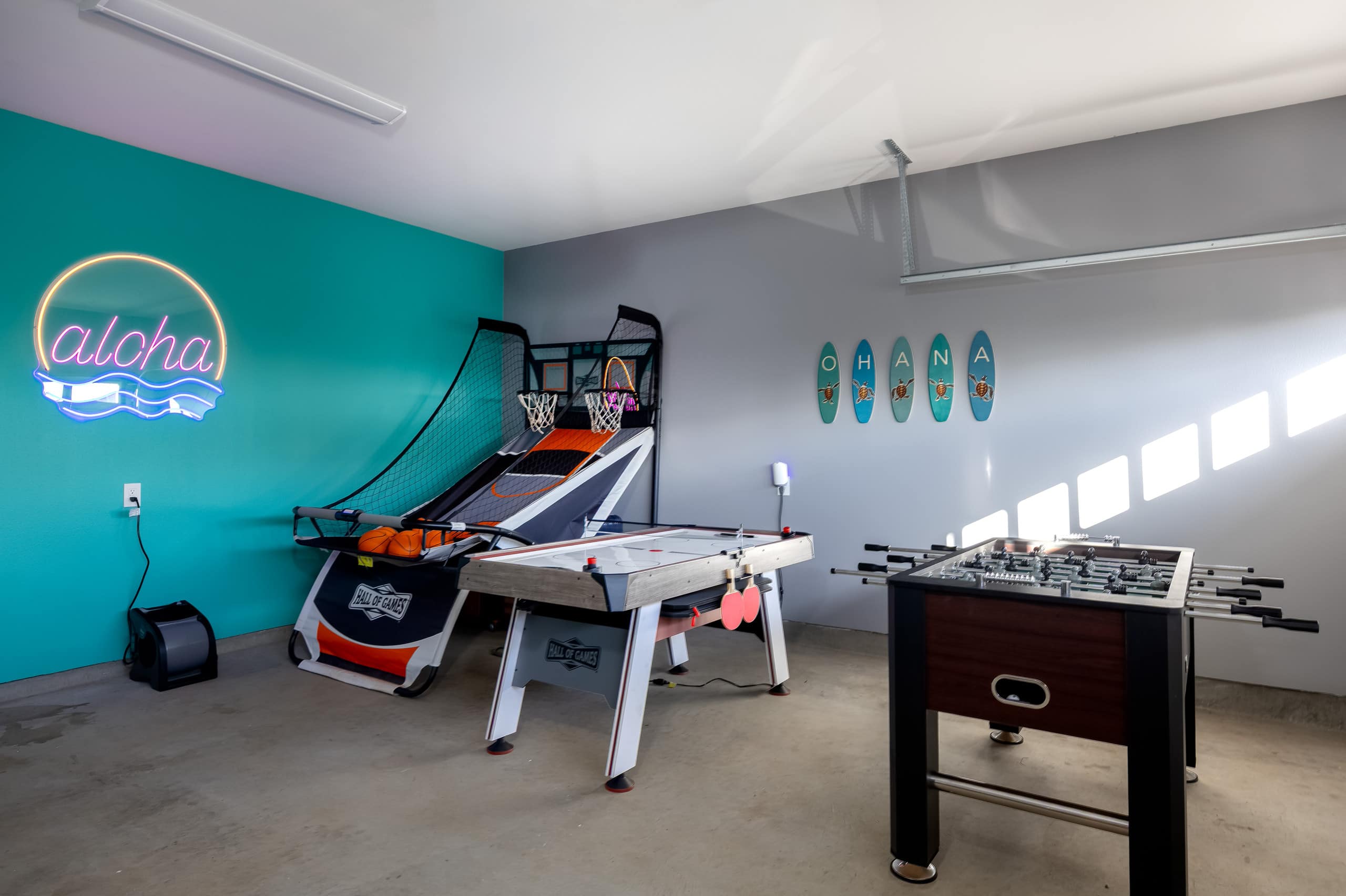 Home in Waianae · ★5.0 · 4 bedrooms · 8 beds · 2.5 private baths - Image 88