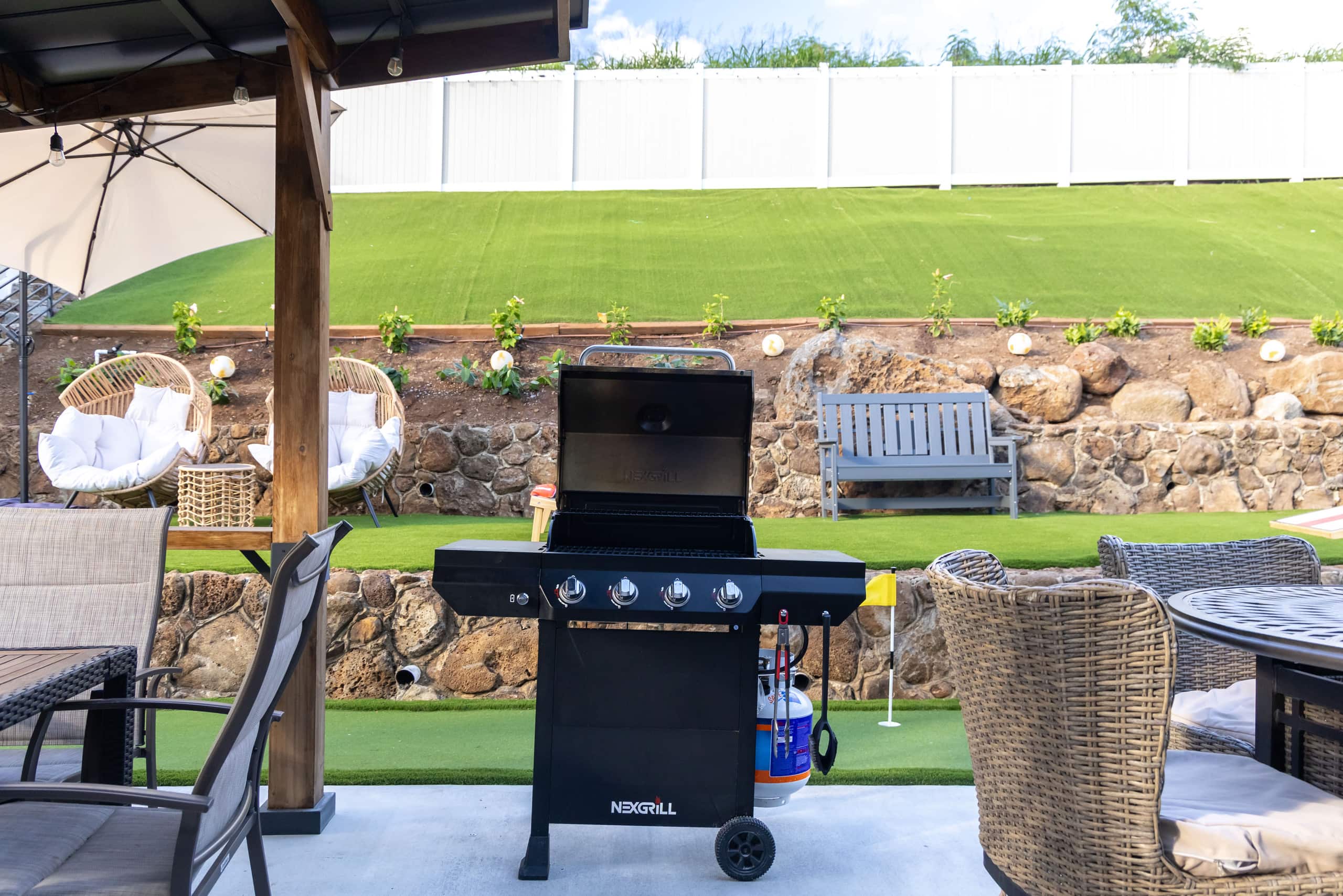 Home in Waianae · ★5.0 · 4 bedrooms · 8 beds · 2.5 private baths - Image 84