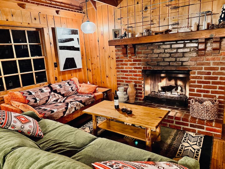 Barn Owls Cabin - 
5 Min To Sky Park & Lake Trails - San Bernardino
