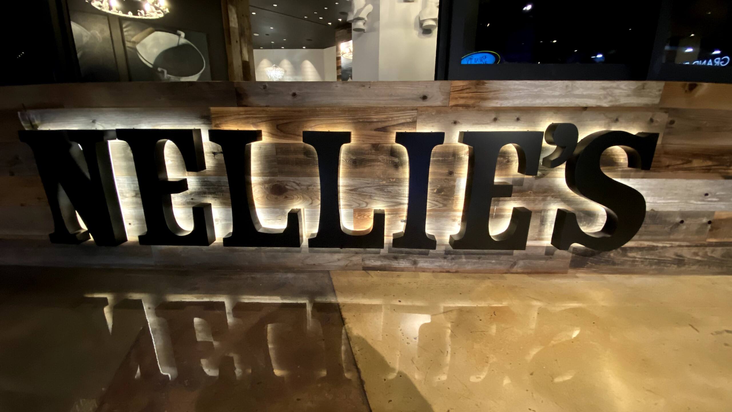 Signature 06703 - Image 21