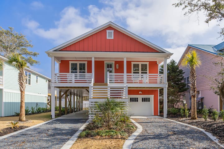 Close To Boat Ramp And Beach Access! Golf Cart! - Oak Island, NC