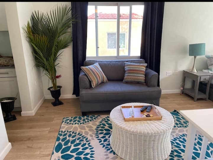 Montego Bay Hip Strip Suite - Sleeps 3 - Montego Bay