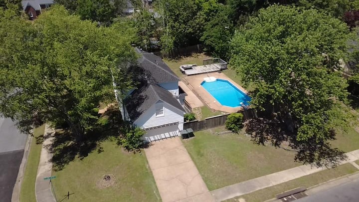 4br Private Pool Luxury Getaway-king Beds - 日耳曼敦
