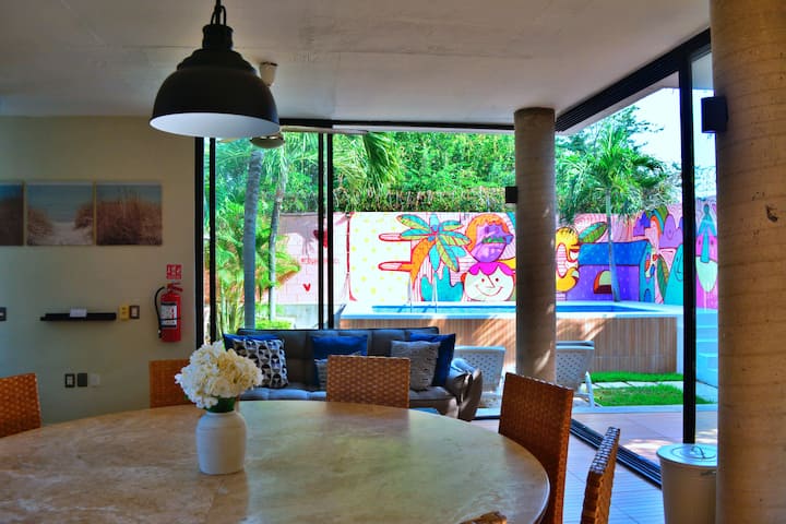 Alberca Y Terraza Privada · Ideal Familias - Manzanillo