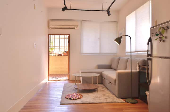 Di-house | Spacious | Cozy | Central | Long Stay - 臺北