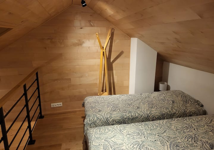 Ambienti i dhomës së gjumit