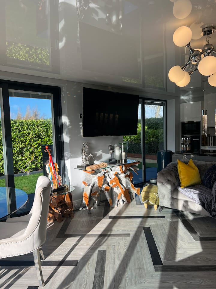 The Open:luxury Apartment & Tickets On Golf Course - 紹斯波特