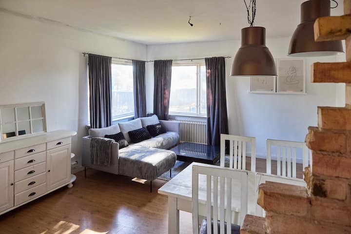 Cozy Flat In Höör – Near Station & Nature! - Höör