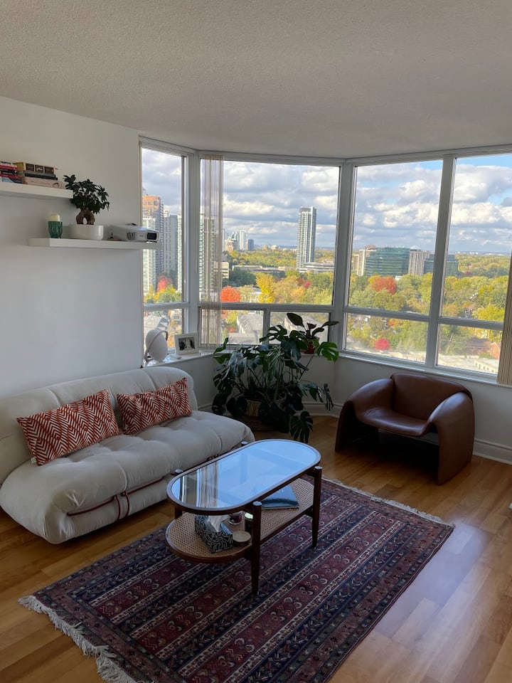 2 Bedroom Condo In Prime North York Location - Toronto