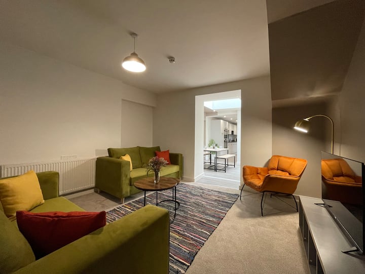 Newly Renovated House In Aberystwyth Town Centre - Scotland