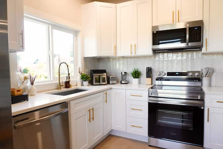 4bed House In Columbia City | Seward Park |Seattle - Seattle, WA