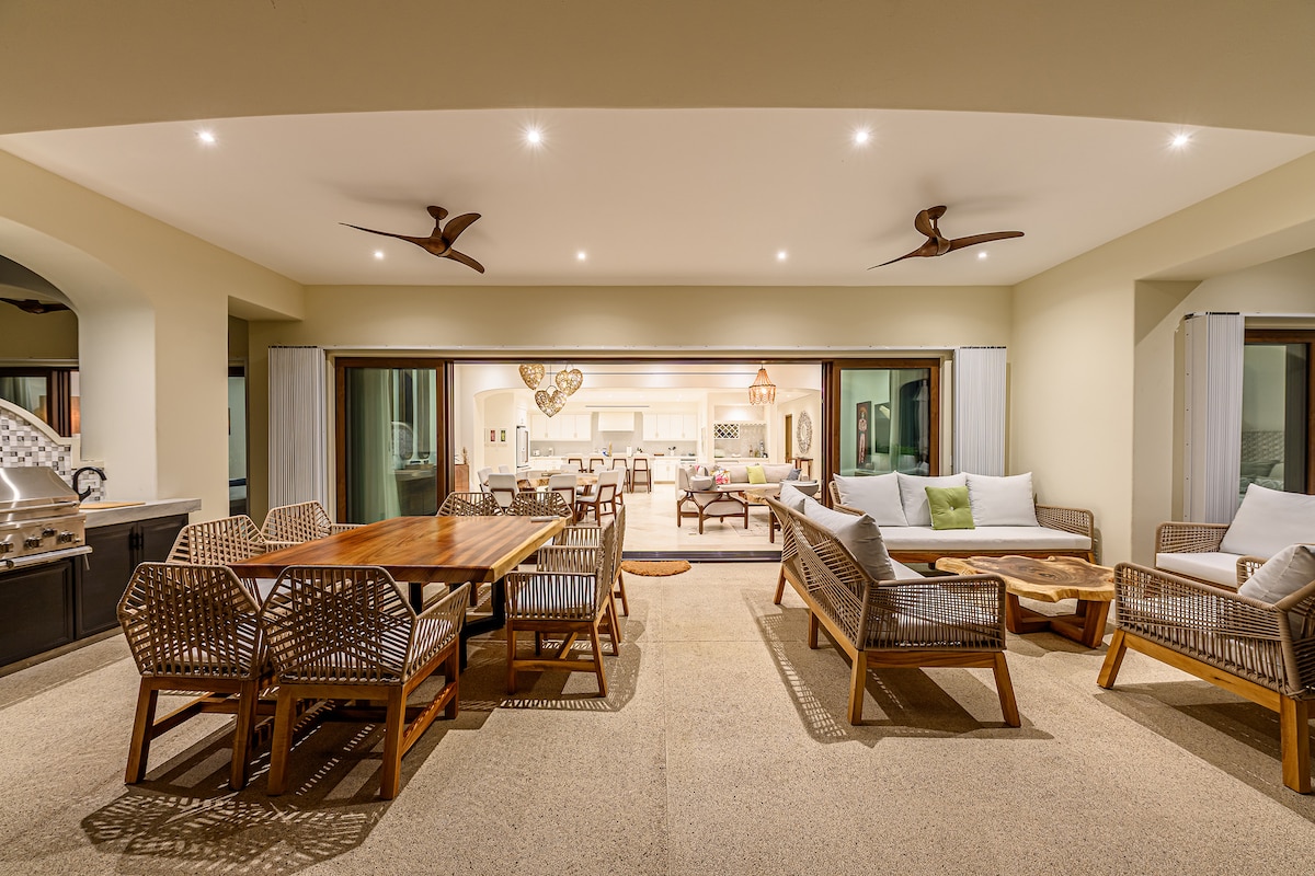 Photo inspiration: Visual Reference: Luxury 4Br Oceanview Condo Beachclub Yacht Access