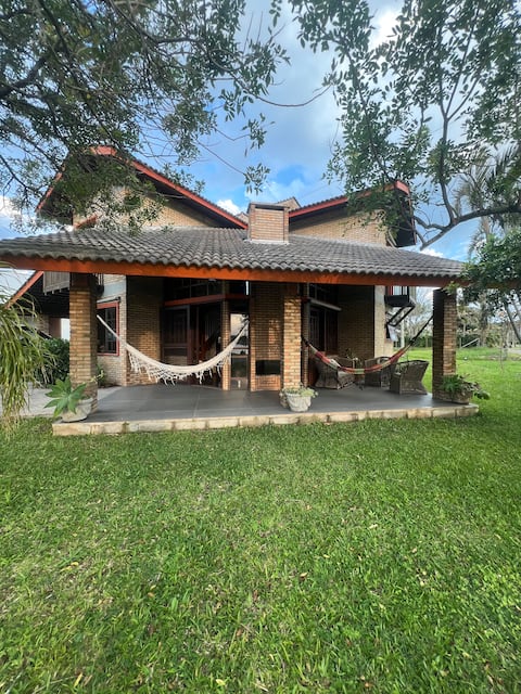 House in Lagoa dos Esteves – Vila Suíça Condominium – Rincão Beach