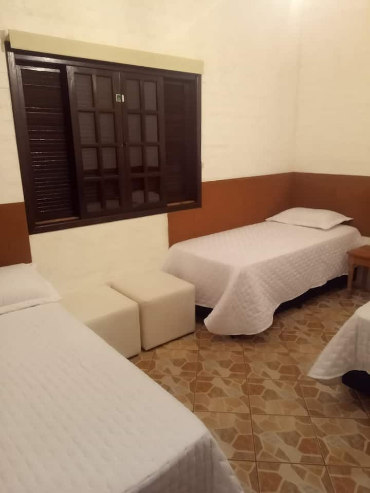 غرفة النوم 2