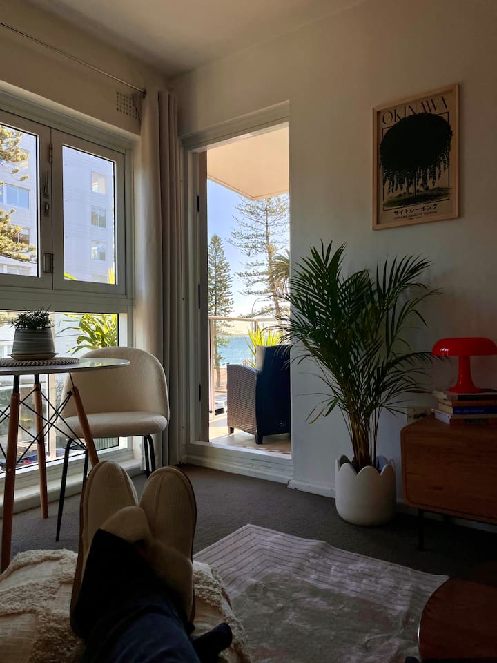 Beachside Living - Experience The Magic Of Manly - Collaroy
