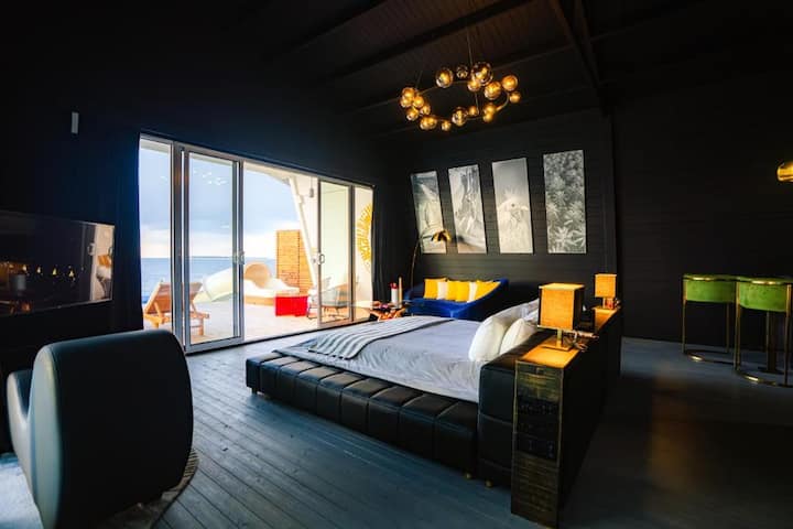Water Villa With Private Pool Y Slide - モルディブ