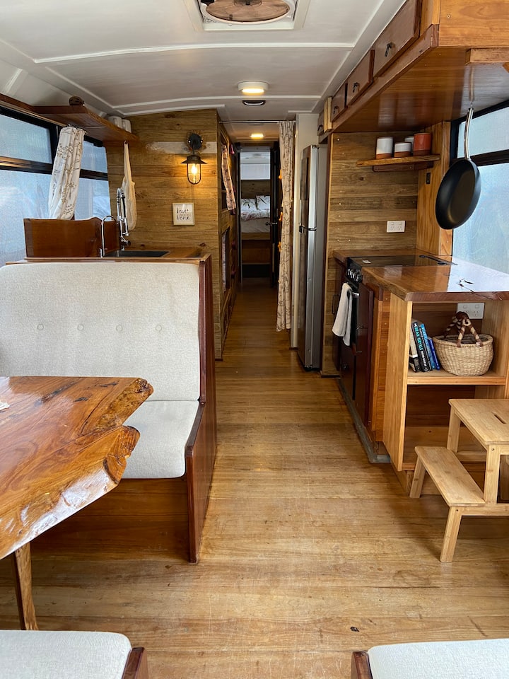 Cozy, Rustic Bus In Picturesque Huon Valley - Tasmania