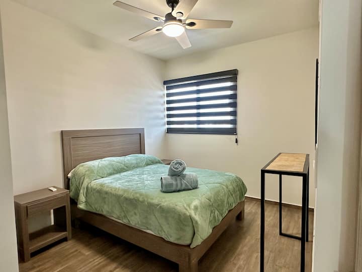 غرفة النوم 2