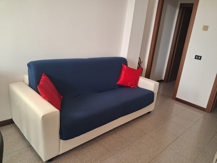Bilocale Comodamente Collegato Con Centro Milano - Limbiate