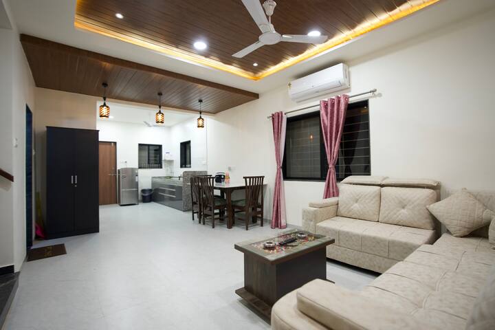Starlight 3bhk Villa - Private Pool - Lonavla