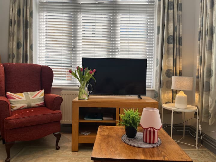 The Apple Loft A Cosy Hideaway For 2 In Netherbury - Dorset