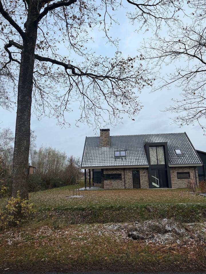 Luxe Vrijstaande Villa 6 Personen Jacuzzi & Sauna - Netherlands